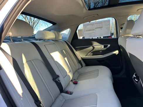 New 2026 Hyundai Sonata SEL image 11