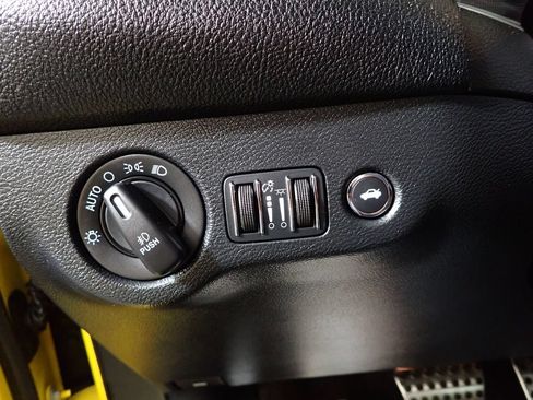 Used 2017 Dodge Challenger R/T Plus RWD image 25