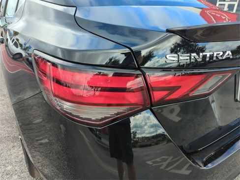 New 2025 Nissan Sentra SR w/ SR Premium Package image 14