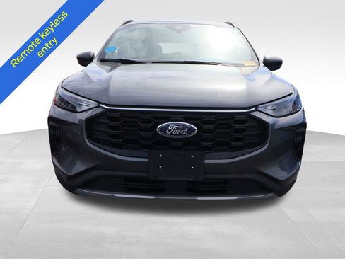 Used 2025 Ford Escape ST-Line AWD/4WD image 5