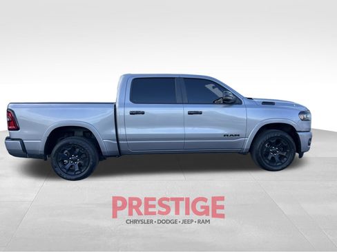 Used 2025 RAM 1500 Big Horn AWD/4WD image 7