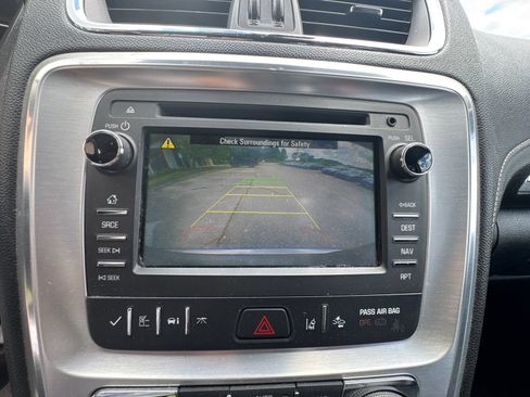 Used 2016 GMC Acadia SLT w/ Open Road Package FWD image 29