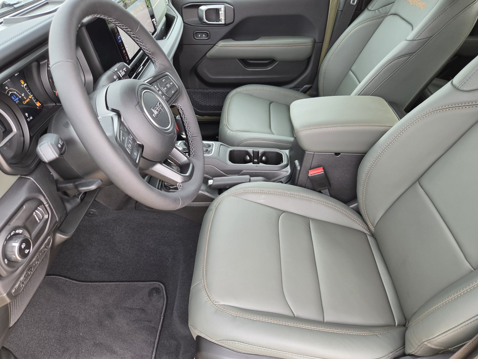 New 2027 Jeep Gladiator Mojave AWD/4WD image 12