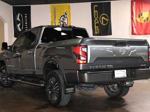 Used 2023 Nissan Titan Platinum Reserve w/ Moonroof Package AWD/4WD image 6