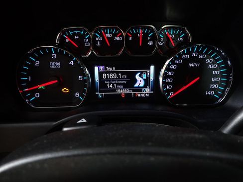 Used 2015 Chevrolet Silverado 1500 LT w/ LT Convenience Package AWD/4WD image 20