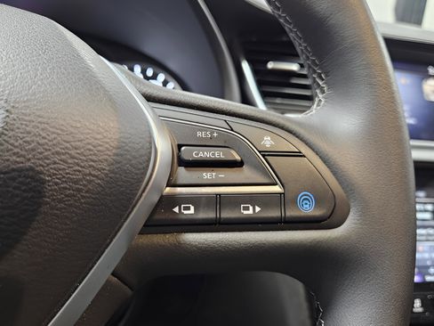 Certified 2025 INFINITI QX50 Luxe w/ Accent Package image 53