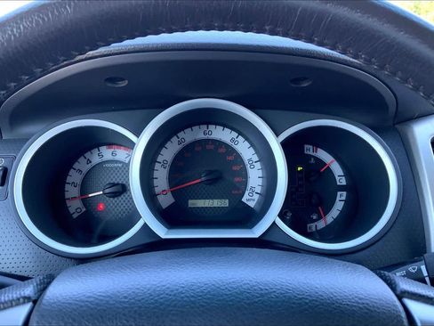 Used 2013 Toyota Tacoma 4x4 Double Cab w/ TRD Sport Pkg image 25