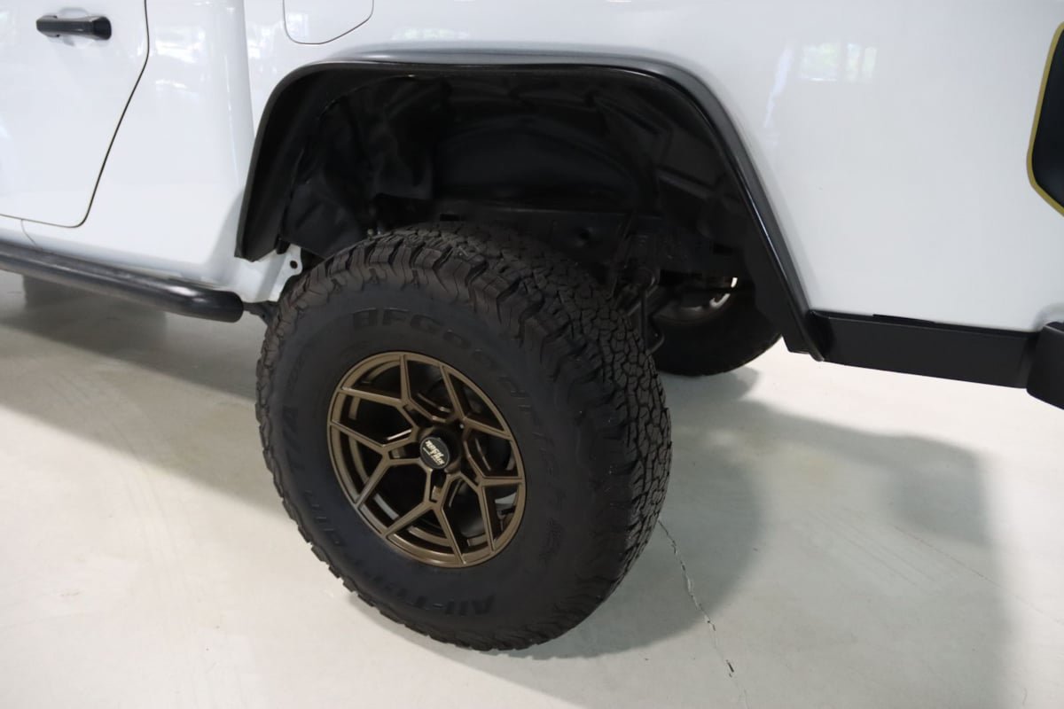 Used 2021 Jeep Gladiator Sport AWD/4WD image 69