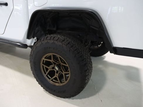 Used 2021 Jeep Gladiator Sport AWD/4WD image 69