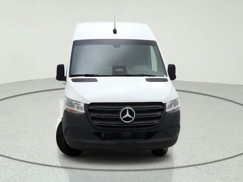 New 2025 Mercedes-Benz Sprinter 2500 image 3