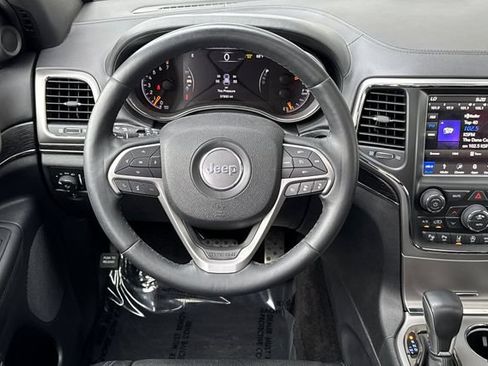 Used 2018 Jeep Grand Cherokee High Altitude AWD/4WD image 16