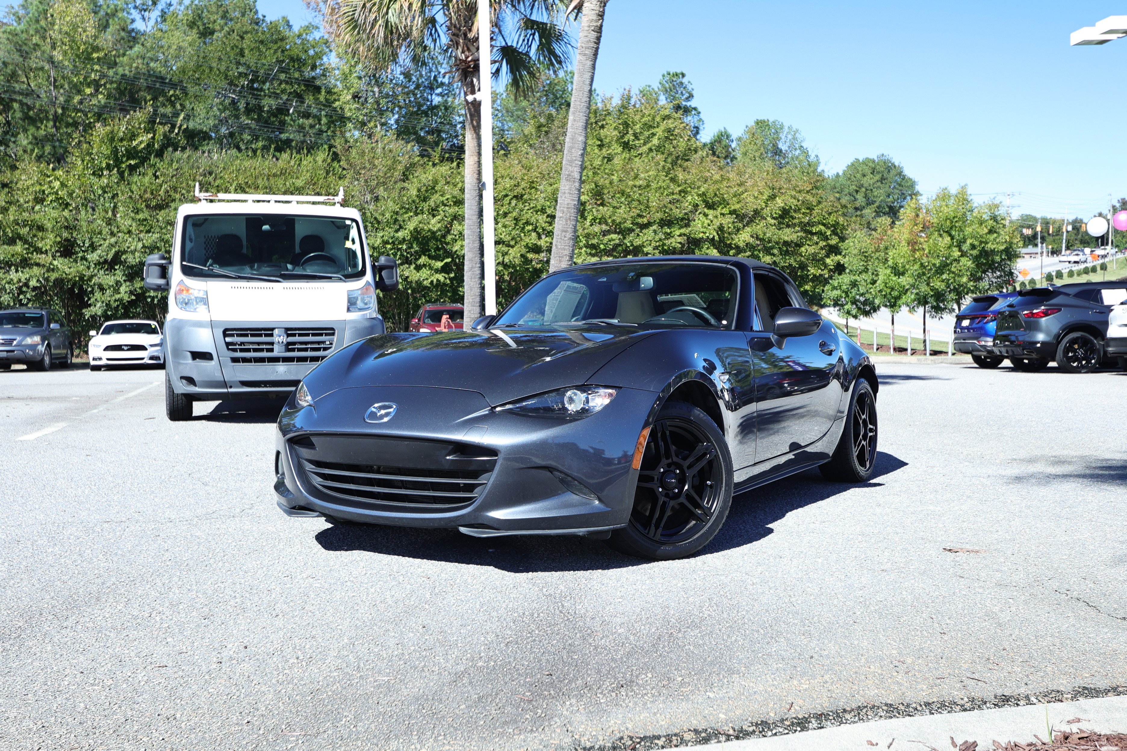 Used 2016 MAZDA MX-5 Miata Grand Touring RWD image 11