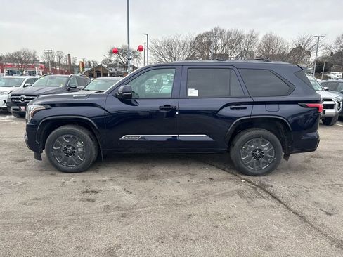 New 2026 Toyota Sequoia Platinum AWD/4WD image 4