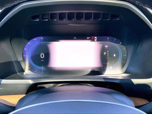 Certified 2023 Volvo XC90 B6 Plus w/ Protection Package image 25