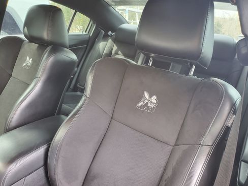 Used 2019 Dodge Charger Scat Pack w/ Plus Group image 36