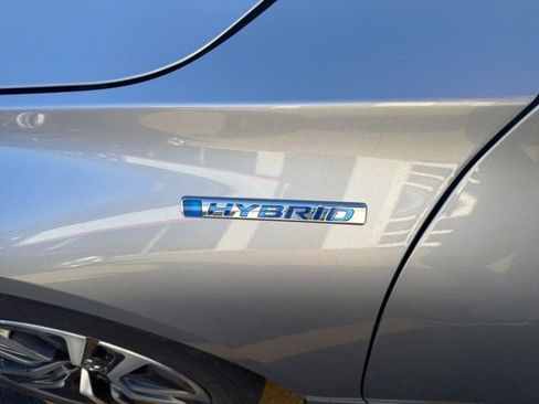 Used 2021 Honda Accord EX-L image 9