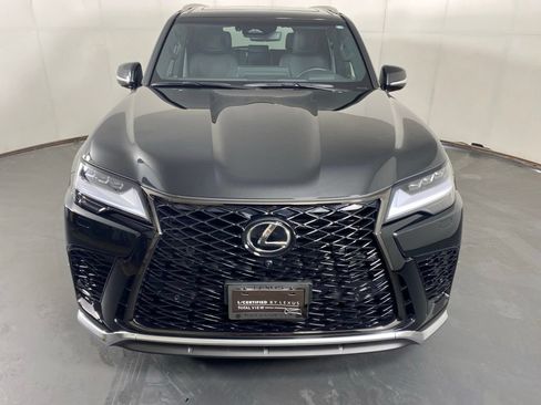 Used 2026 Lexus LX 700h F Sport AWD/4WD image 5