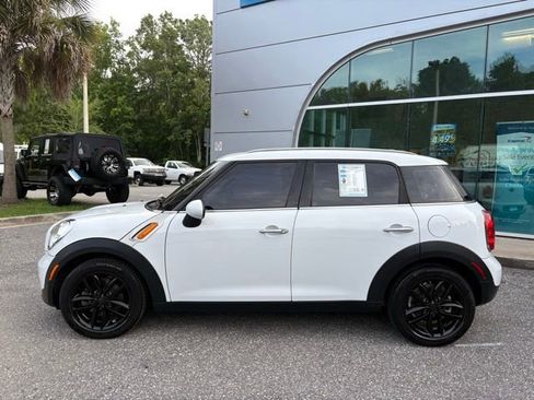 Used 2012 MINI Cooper Countryman FWD image 2