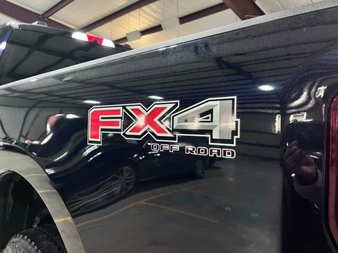 Used 2025 Ford F250 King Ranch w/ FX4 Off-Road Package image 33