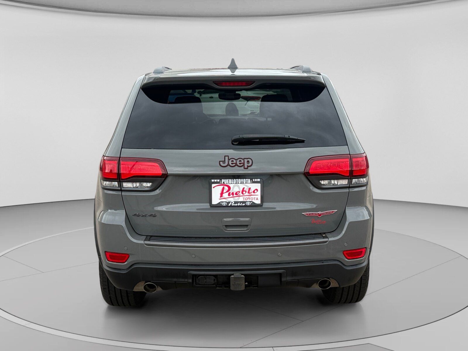 Used 2021 Jeep Grand Cherokee Trailhawk AWD/4WD image 4