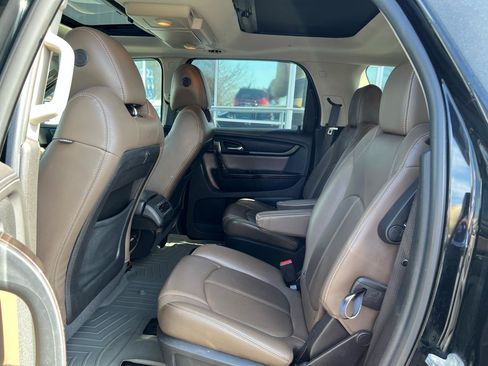 Used 2017 GMC Acadia Limited SLT image 12