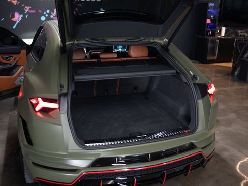 Used 2023 Lamborghini Urus S image 31