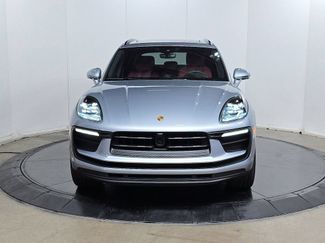 Certified 2025 Porsche Macan AWD/4WD video 2