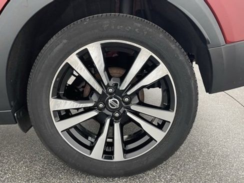 Used 2020 Nissan Kicks SV image 46