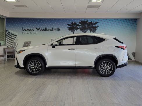 Used 2024 Lexus NX 350 AWD w/ Vision Package image 2
