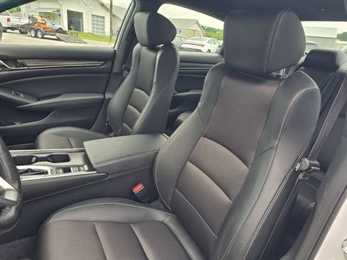 Used 2022 Honda Accord Sport image 13