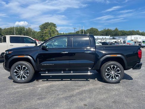 New 2026 GMC Canyon Denali AWD/4WD image 10