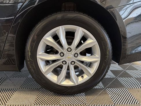 Used 2020 Chevrolet Malibu LT image 9