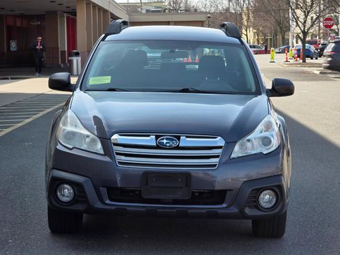Used 2014 Subaru Outback 2.5i w/ Alloy Wheel Package AWD/4WD image 2