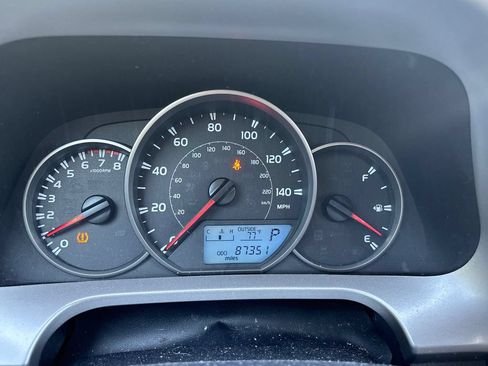 Used 2016 Toyota RAV4 LE AWD/4WD image 25
