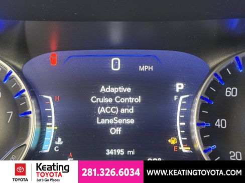 Used 2025 Chrysler Pacifica Limited FWD image 26