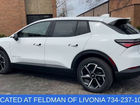 Certified 2025 Chevrolet Equinox EV LT FWD image 6