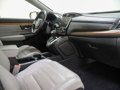 Used 2019 Honda CR-V Touring image 32