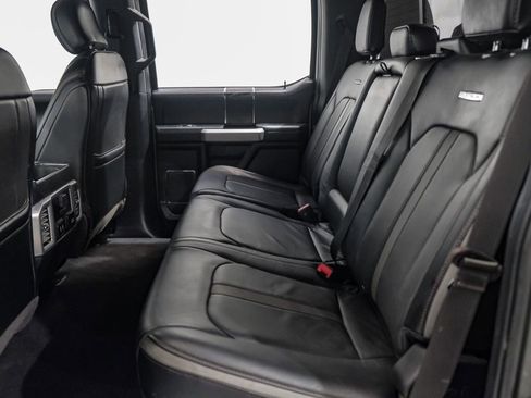 Used 2019 Ford F250 Platinum w/ Platinum Ultimate Package image 41