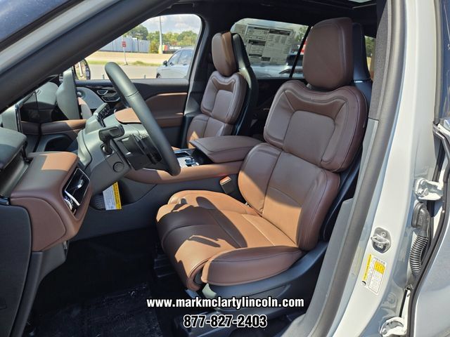 New 2027 Lincoln Aviator Reserve w/ Luxury Package AWD/4WD image 7