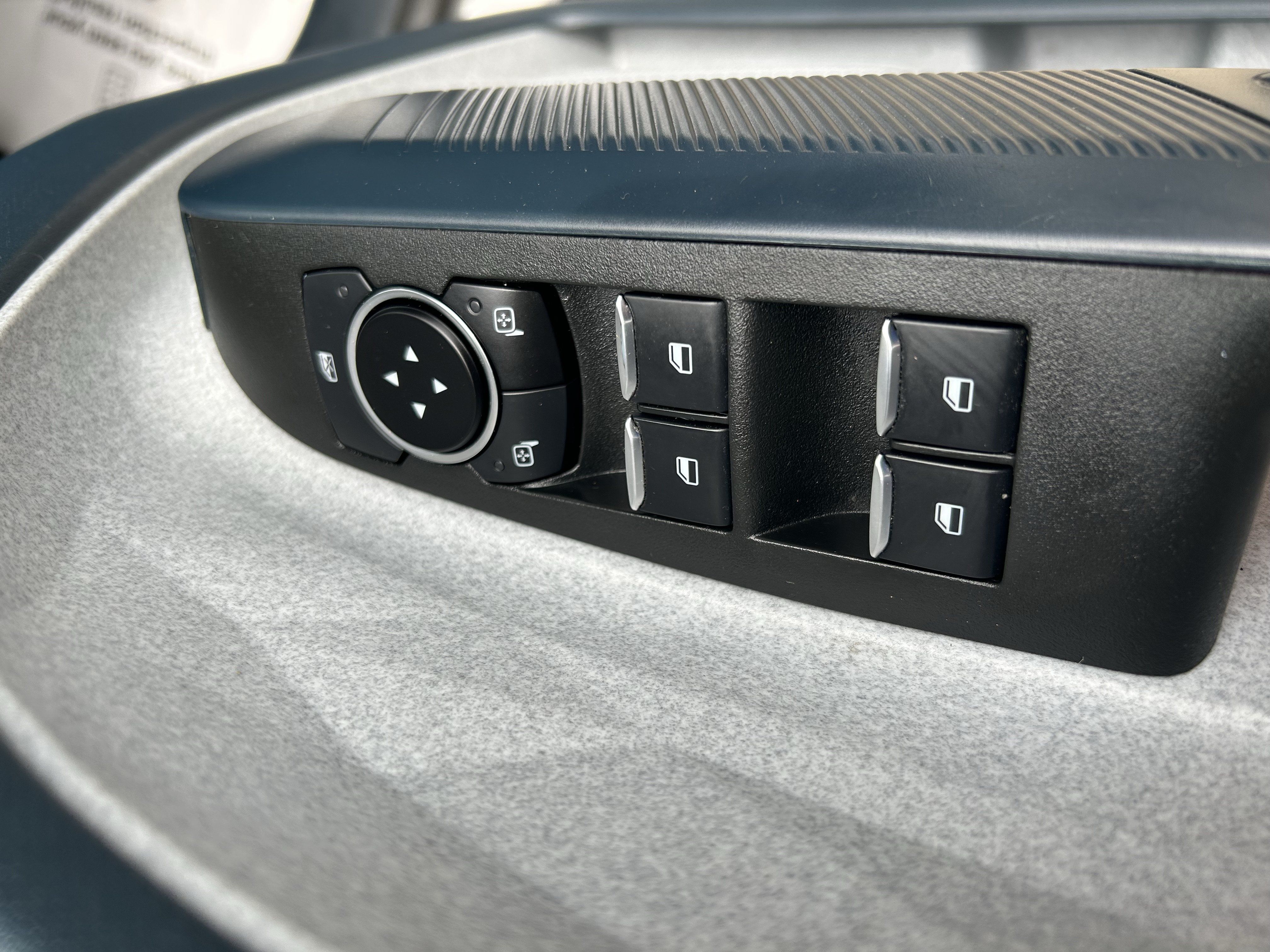 Used 2023 Ford Maverick XLT FWD image 14