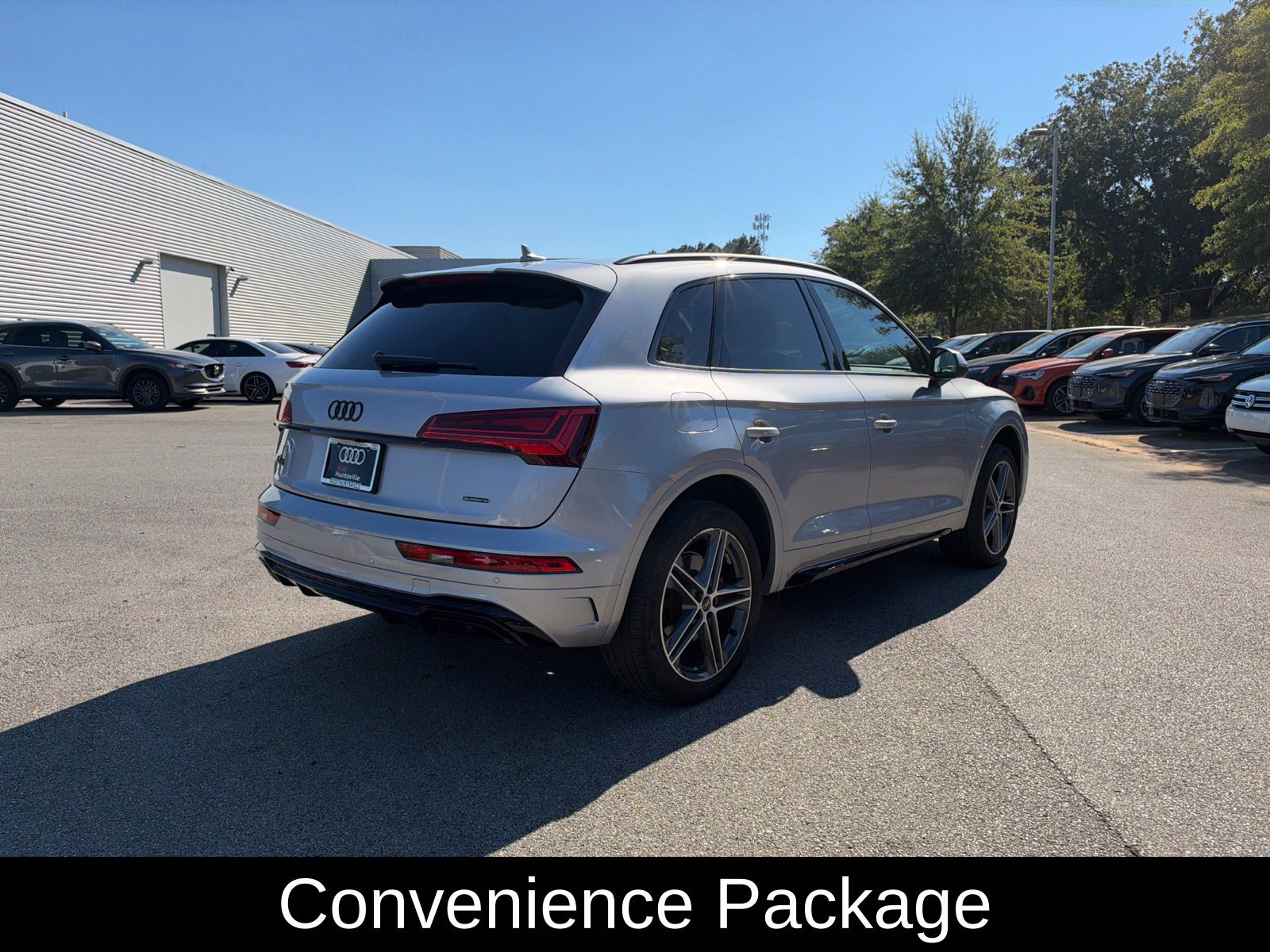 Used 2024 Audi Q5 e Premium Plus w/ Premium Plus Package AWD/4WD image 5