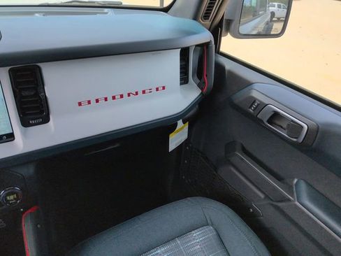 New 2026 Ford Bronco Heritage Edition image 15