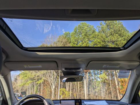 Used 2021 Acura TLX w/ Technology Package image 24