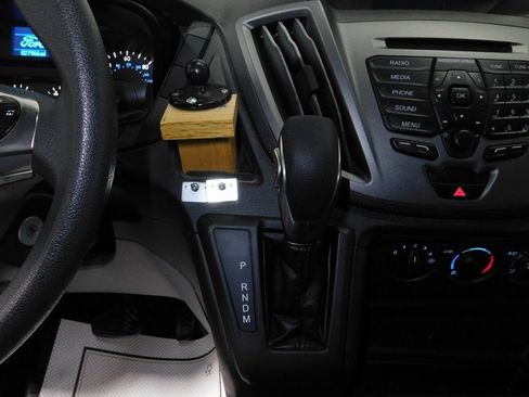 Used 2019 Ford Transit 250 148 Medium Roof RWD image 69