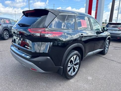 Certified 2023 Nissan Rogue SV w/ SV Premium B Package AWD/4WD image 5