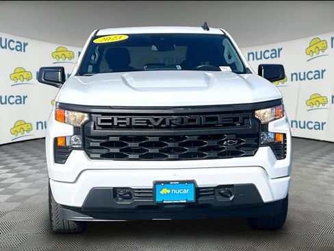 Used 2023 Chevrolet Silverado 1500 Custom image 2
