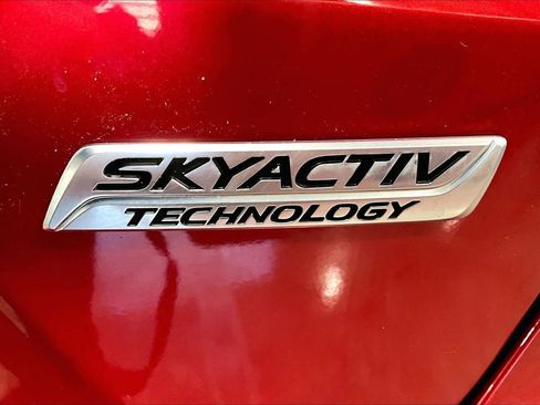 Used 2017 MAZDA MAZDA3 Sport w/ Preferred Equipment Package image 9