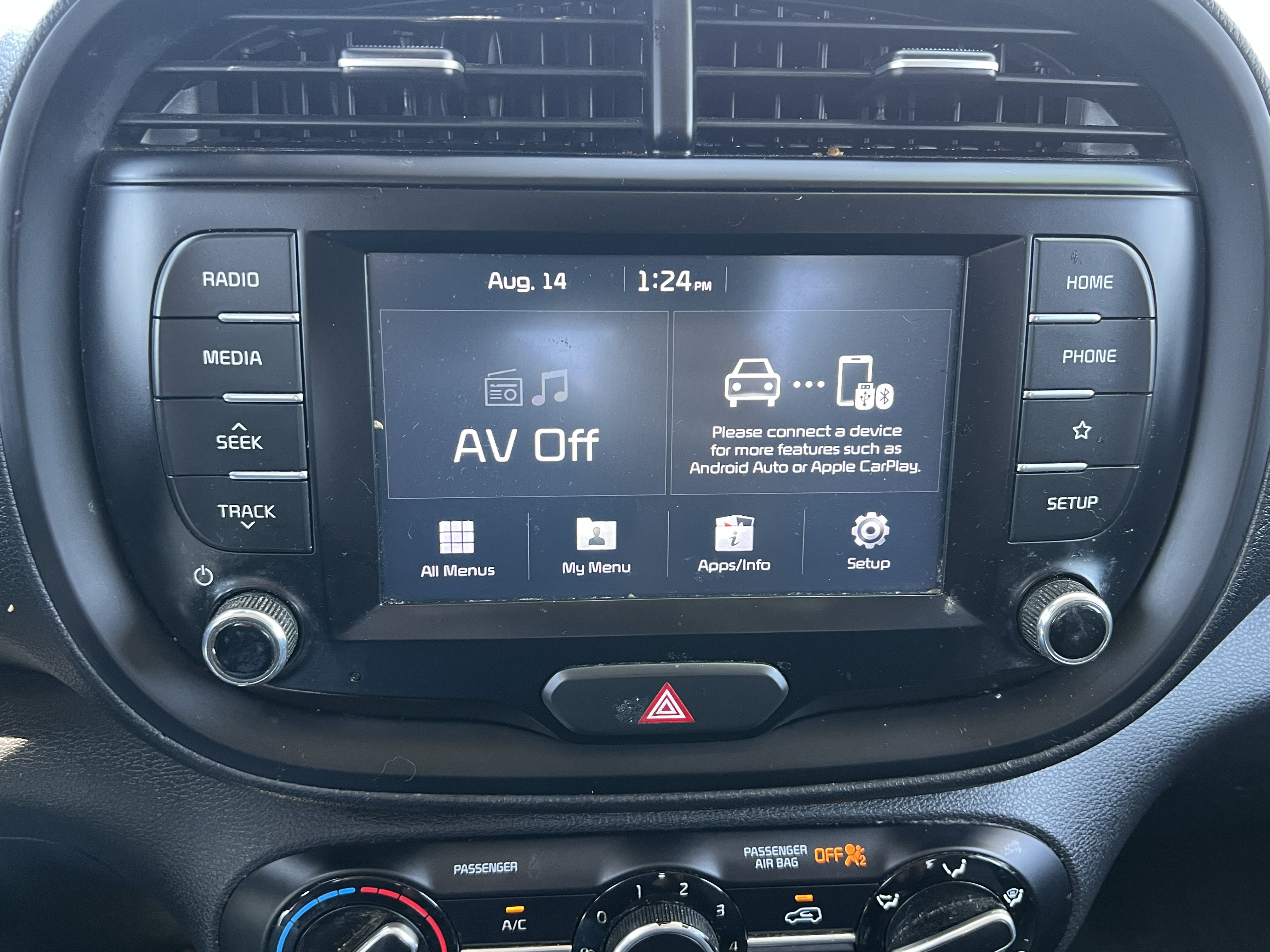 Used 2020 Kia Soul LX FWD image 26