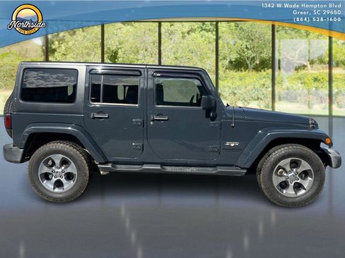 Used 2016 Jeep Wrangler Unlimited Sahara w/ Max Tow Package image 12