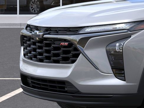 New 2026 Chevrolet Trax RS w/ Sunroof Package FWD image 13